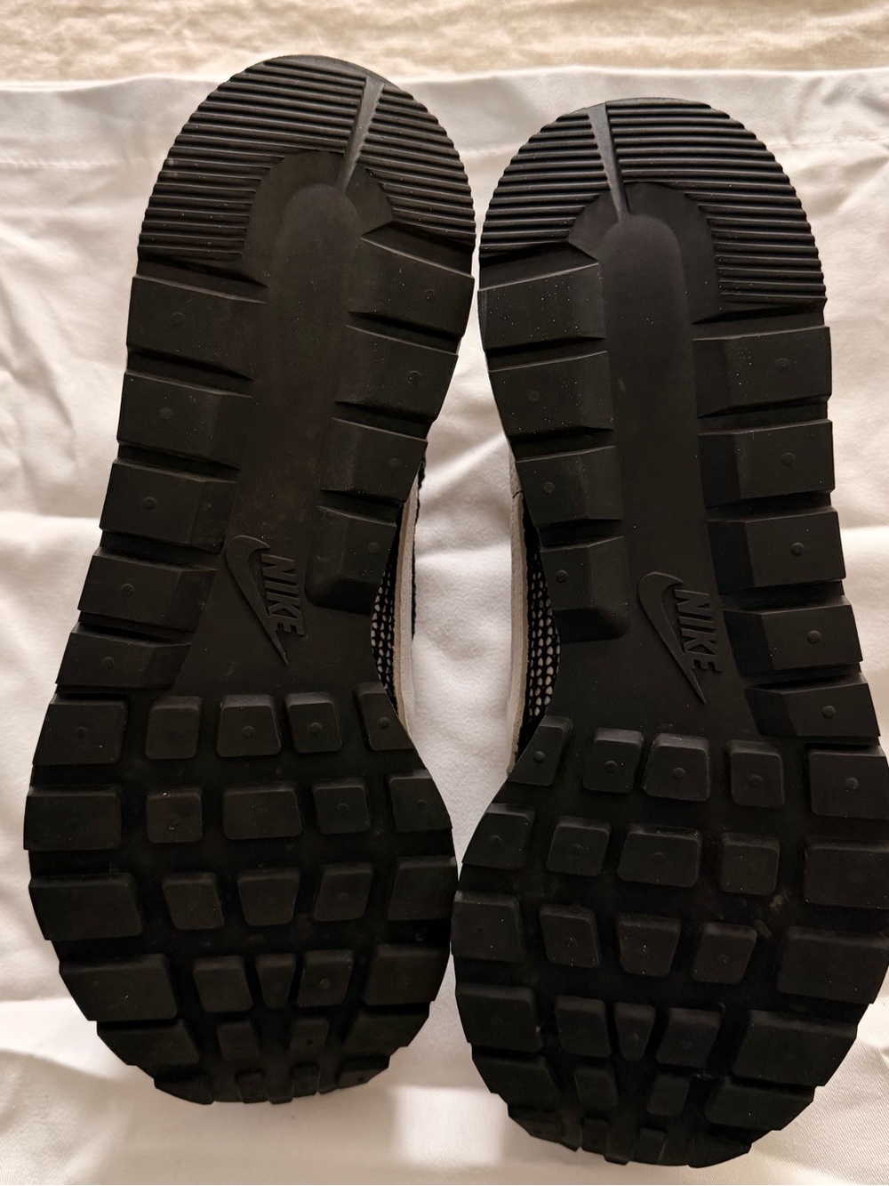Nike Sacai VaporWaffle - Picture 5 of 6